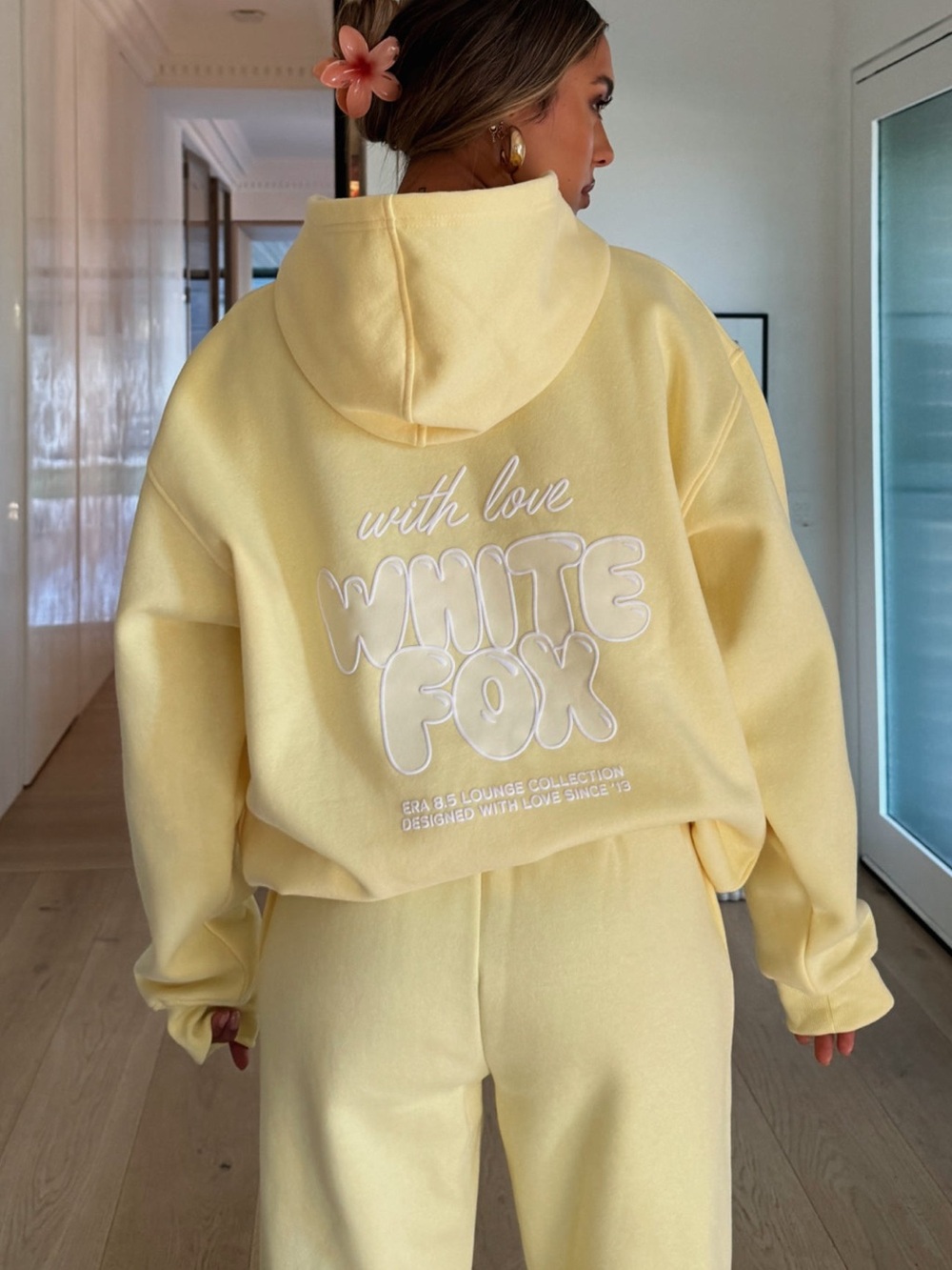 White Fox With Love Always Oversized Hoodie Lemon M/L NWT